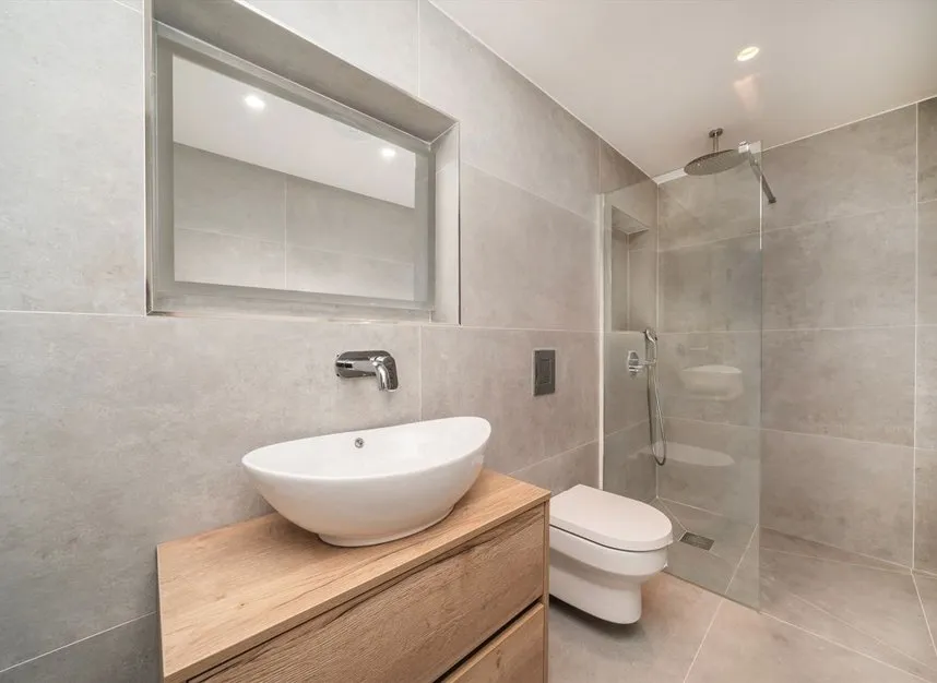 Boscombe Road, Shepherds Bush, W12, photo 4