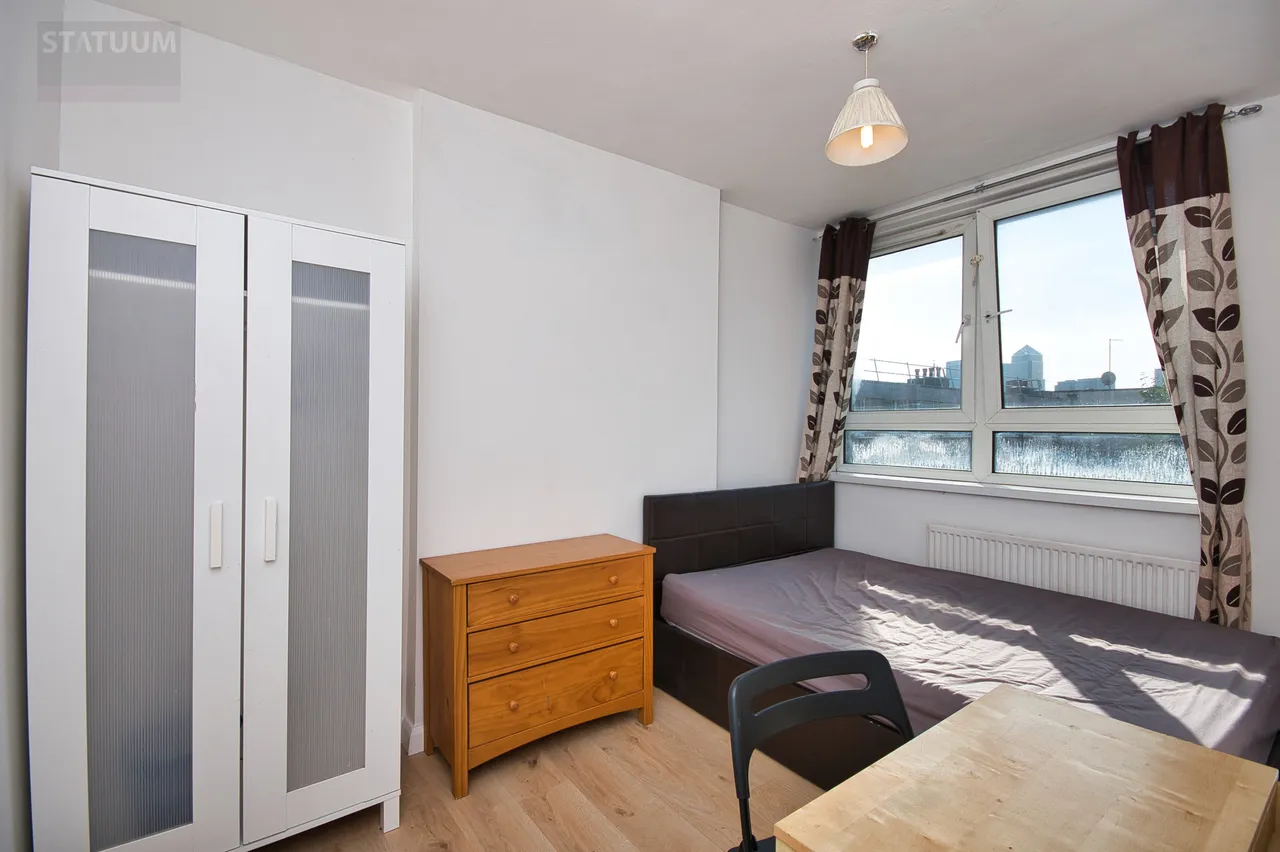 Wearmouth House, Mile End, E3, photo 10