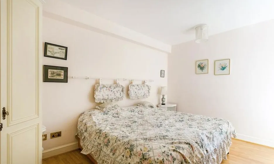 Sloane Avenue London SW3, photo 3