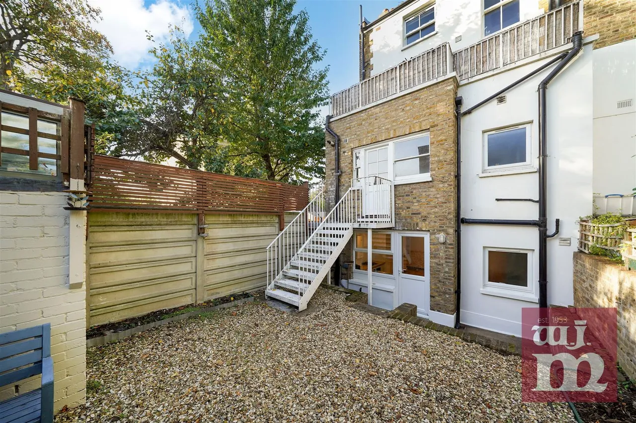 1 bed flat to rent, Grove Road, Mile End