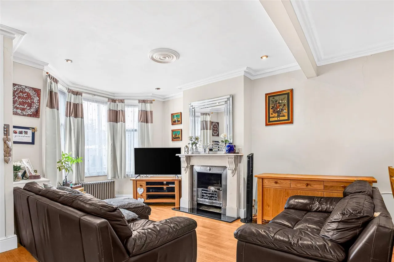 Alexandra Road, Uxbridge, UB8 2PQ, photo 5