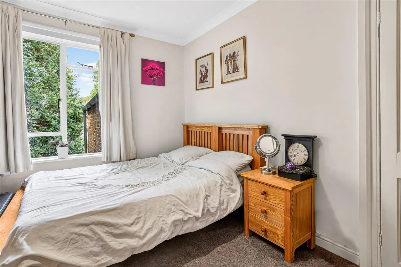 Alexandra Road, Uxbridge, UB8 2PQ, photo 7
