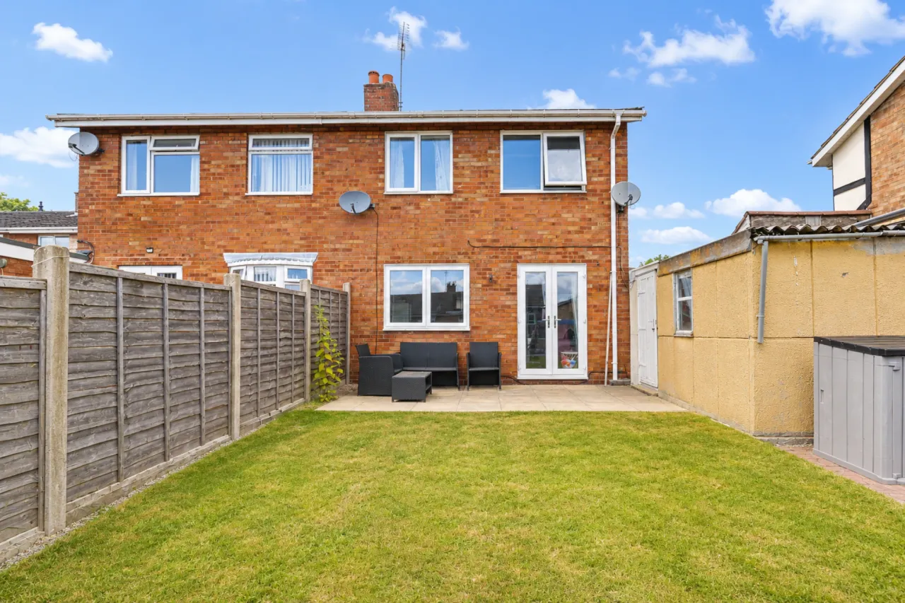 Crab Lane, Cannock, photo 11