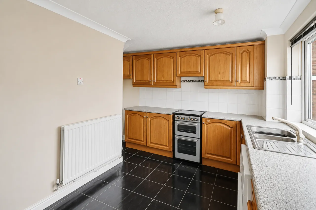 Crab Lane, Cannock, photo 4