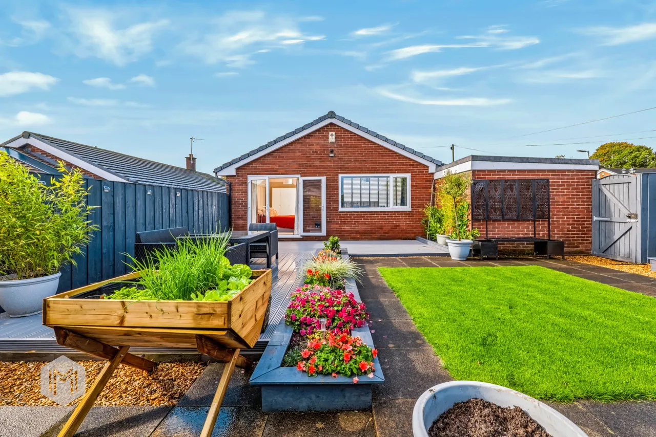 Fulwood Close, Bury, BL8, photo 4