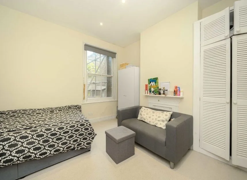 Pavilion Terrace, Shepherd's Bush, W12, photo 5