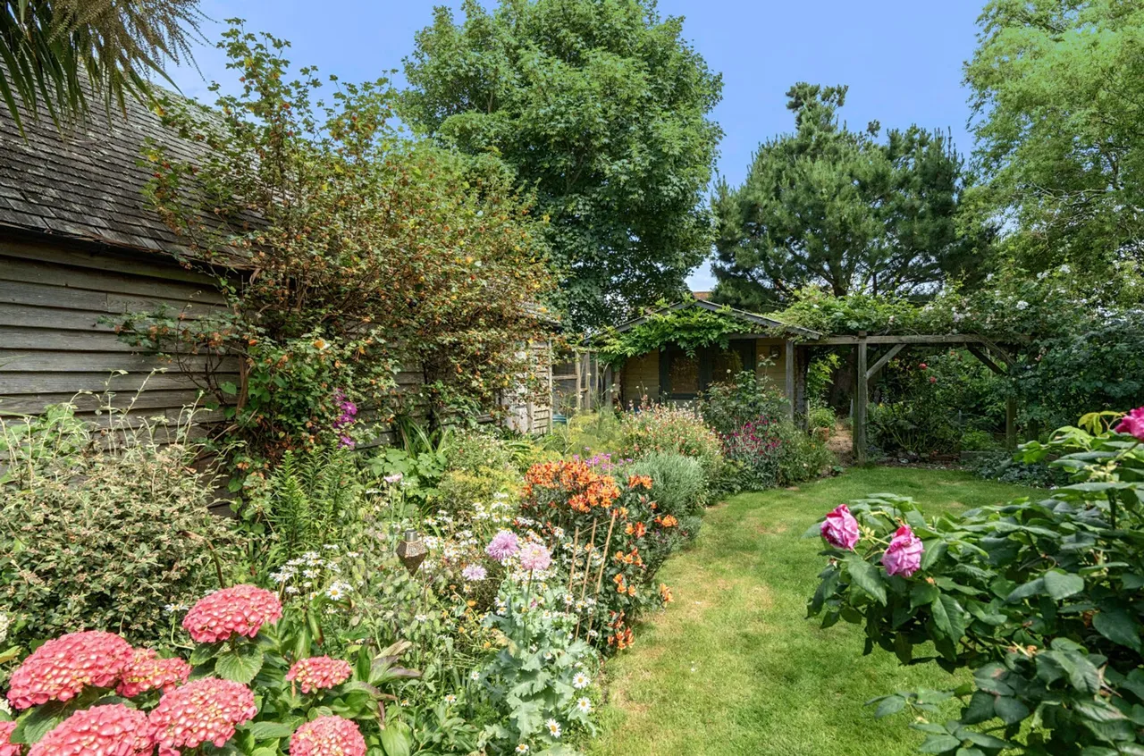 Hook Lane, Rose Green, PO21, photo 33