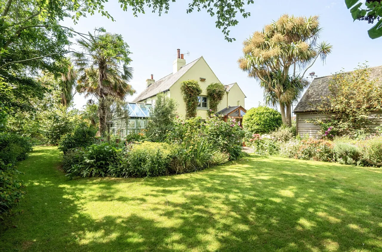 Hook Lane, Rose Green, PO21, photo 32