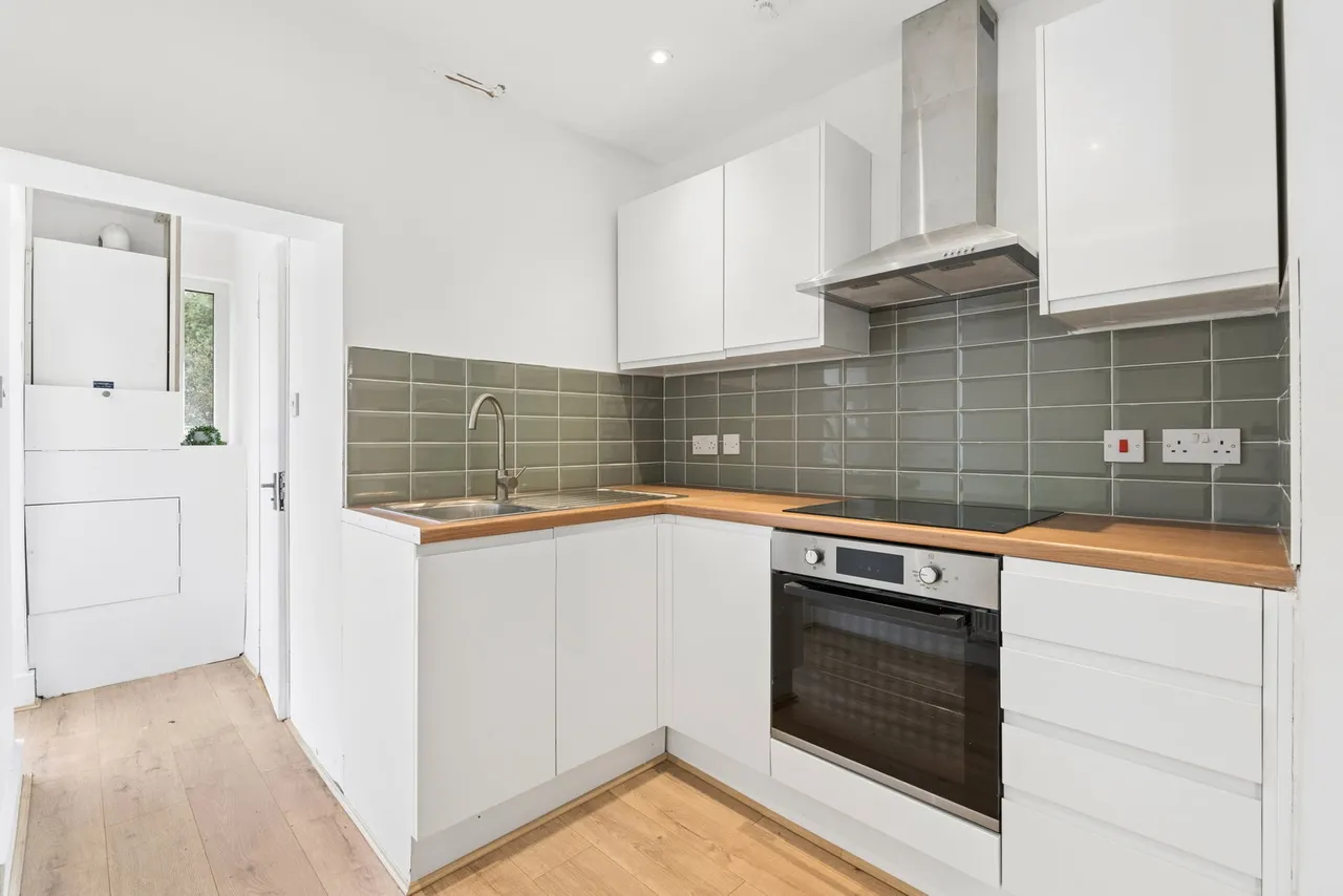 Darlington Road, London, SE27, photo 5
