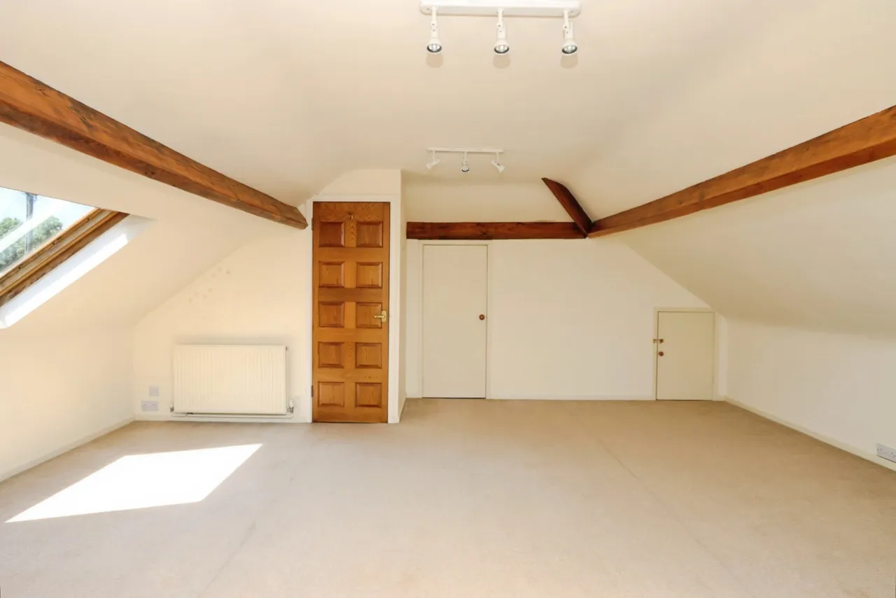 Abbey Lane, Sheffield, S8, photo 15