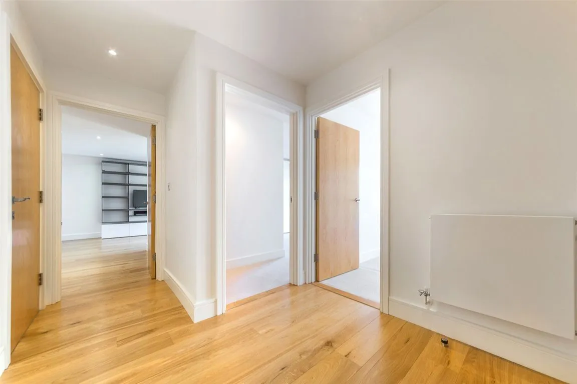 Silverworks Close, Colindale, photo 9