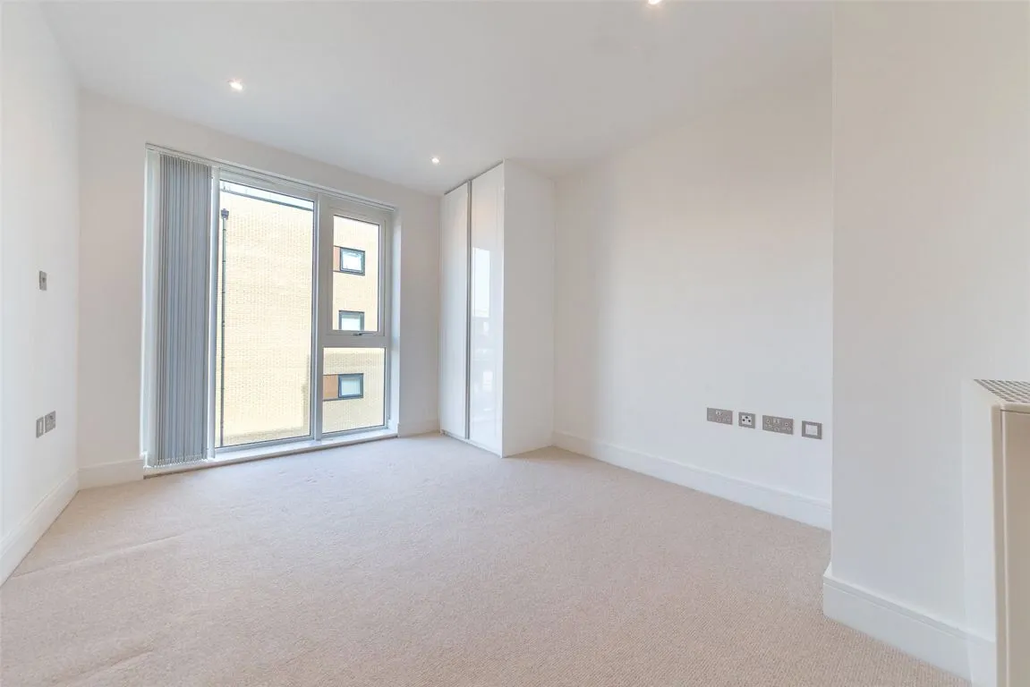 Silverworks Close, Colindale, photo 8