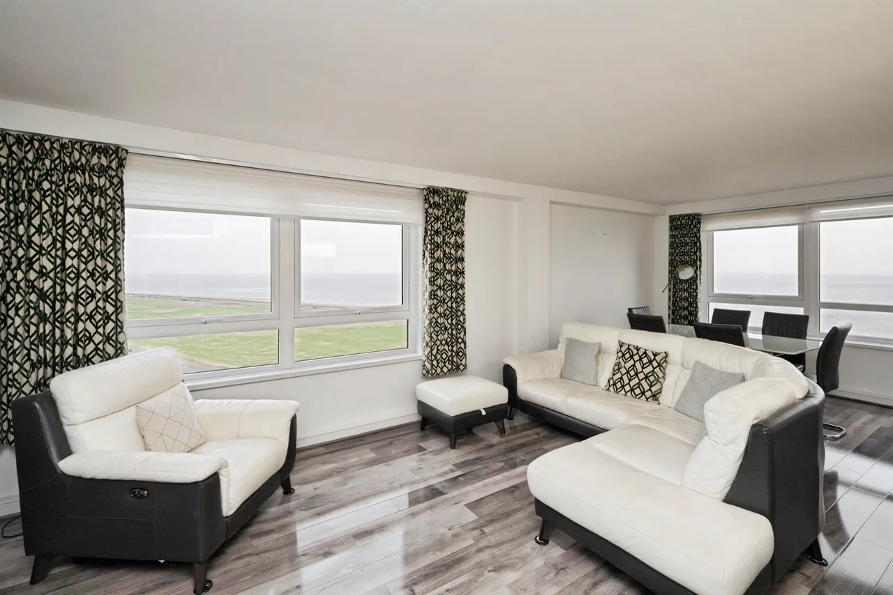 Wellington Road, Wallasey, photo 2