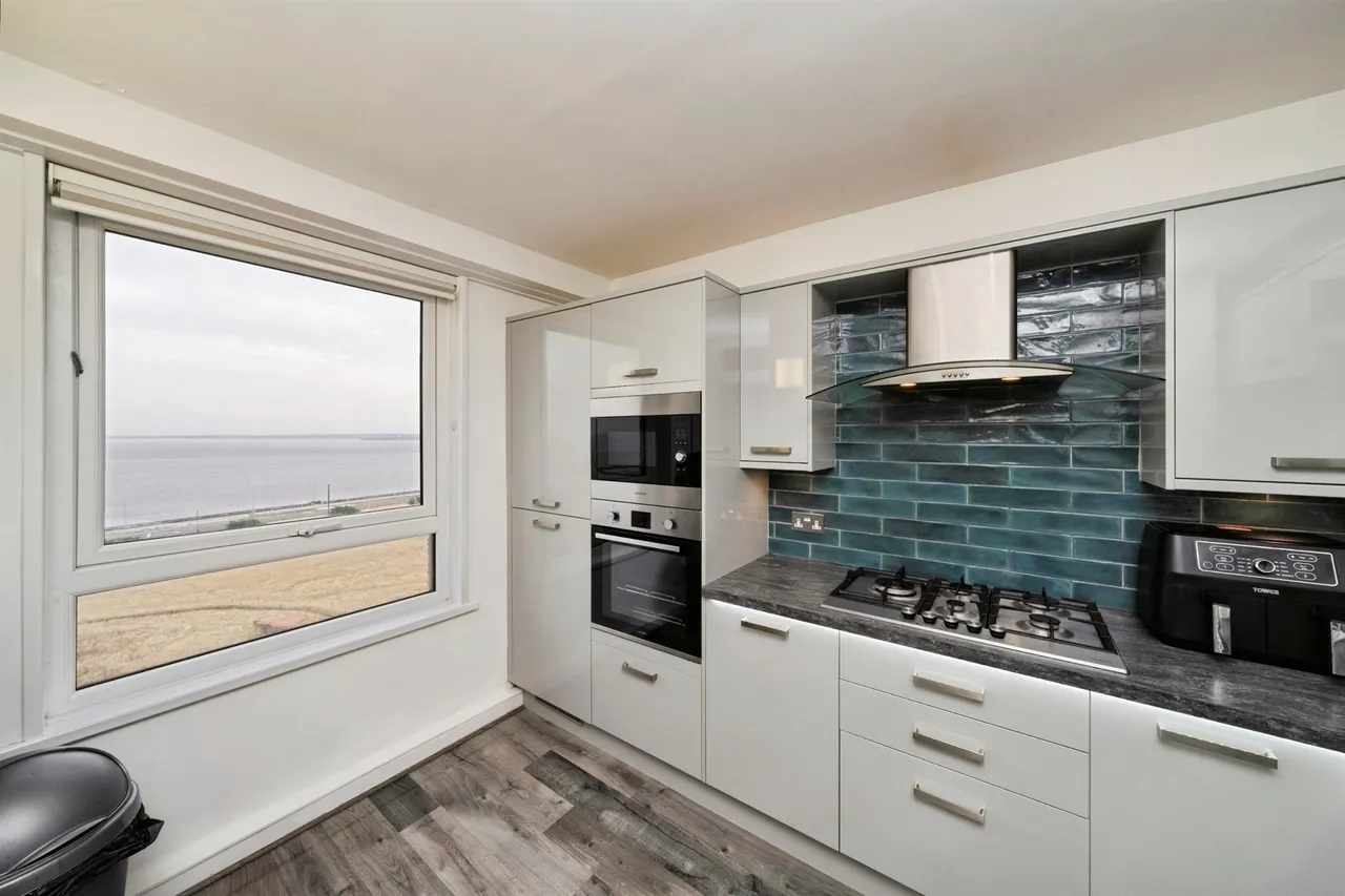 Wellington Road, Wallasey, photo 5