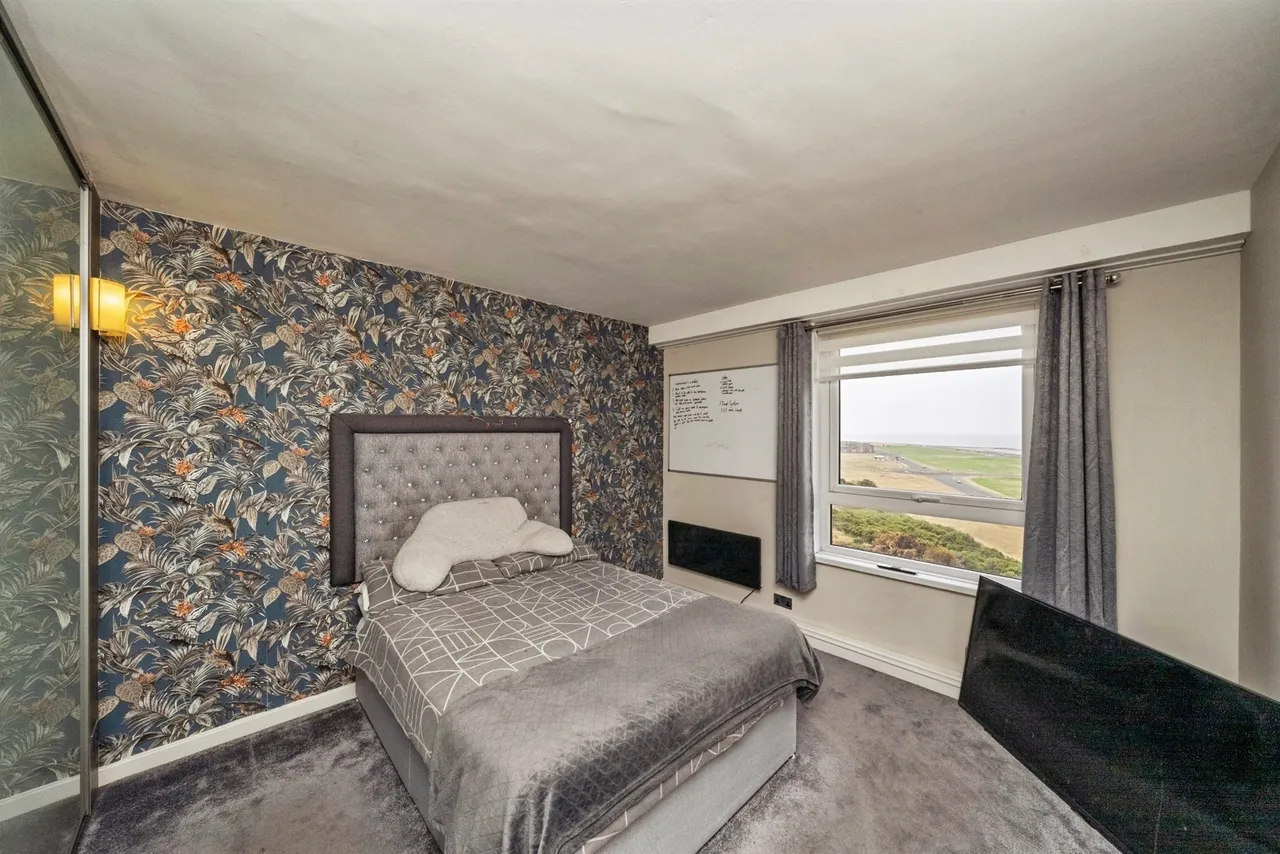 Wellington Road, Wallasey, photo 12