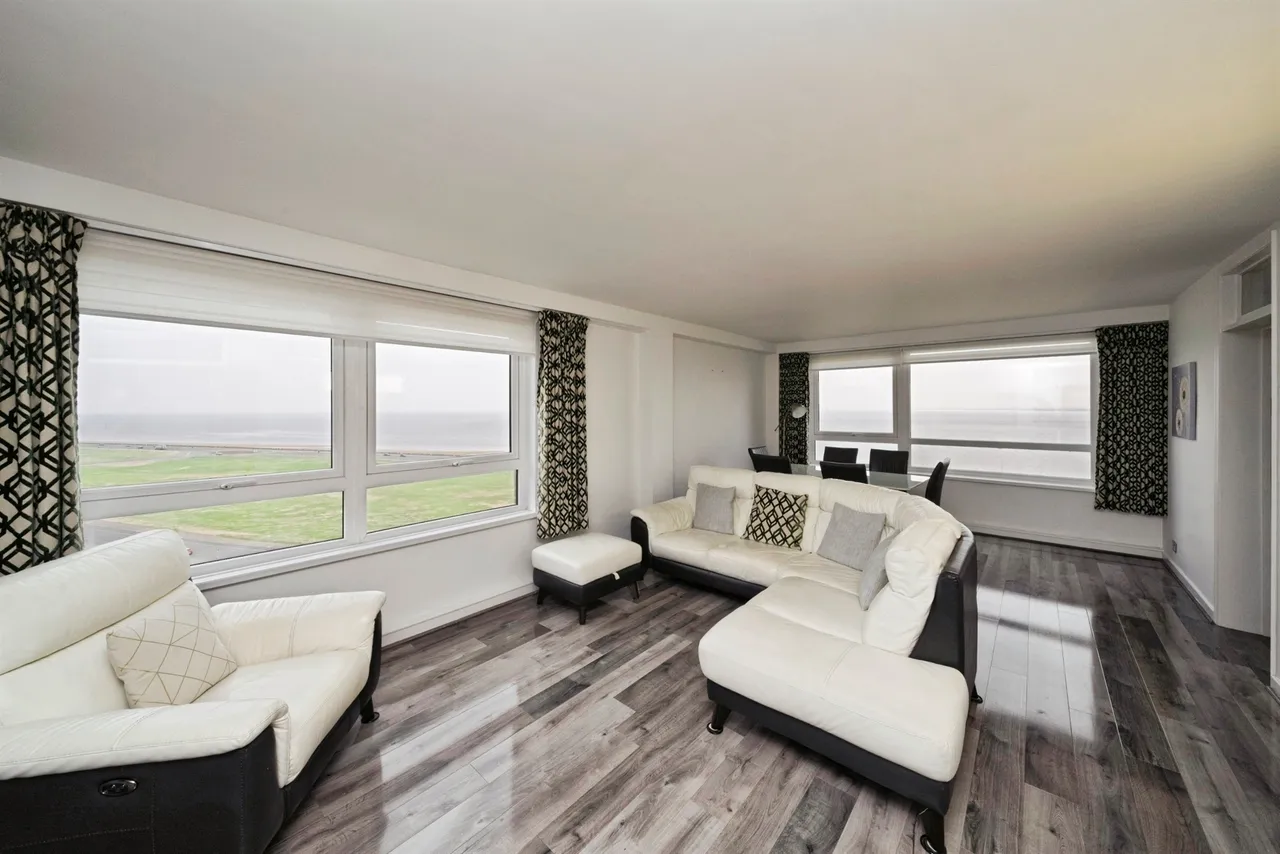 Wellington Road, Wallasey, photo 9