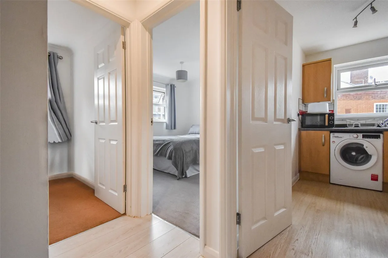 Gordon Road, Aldershot, Hampshire, GU11 1LE, photo 9