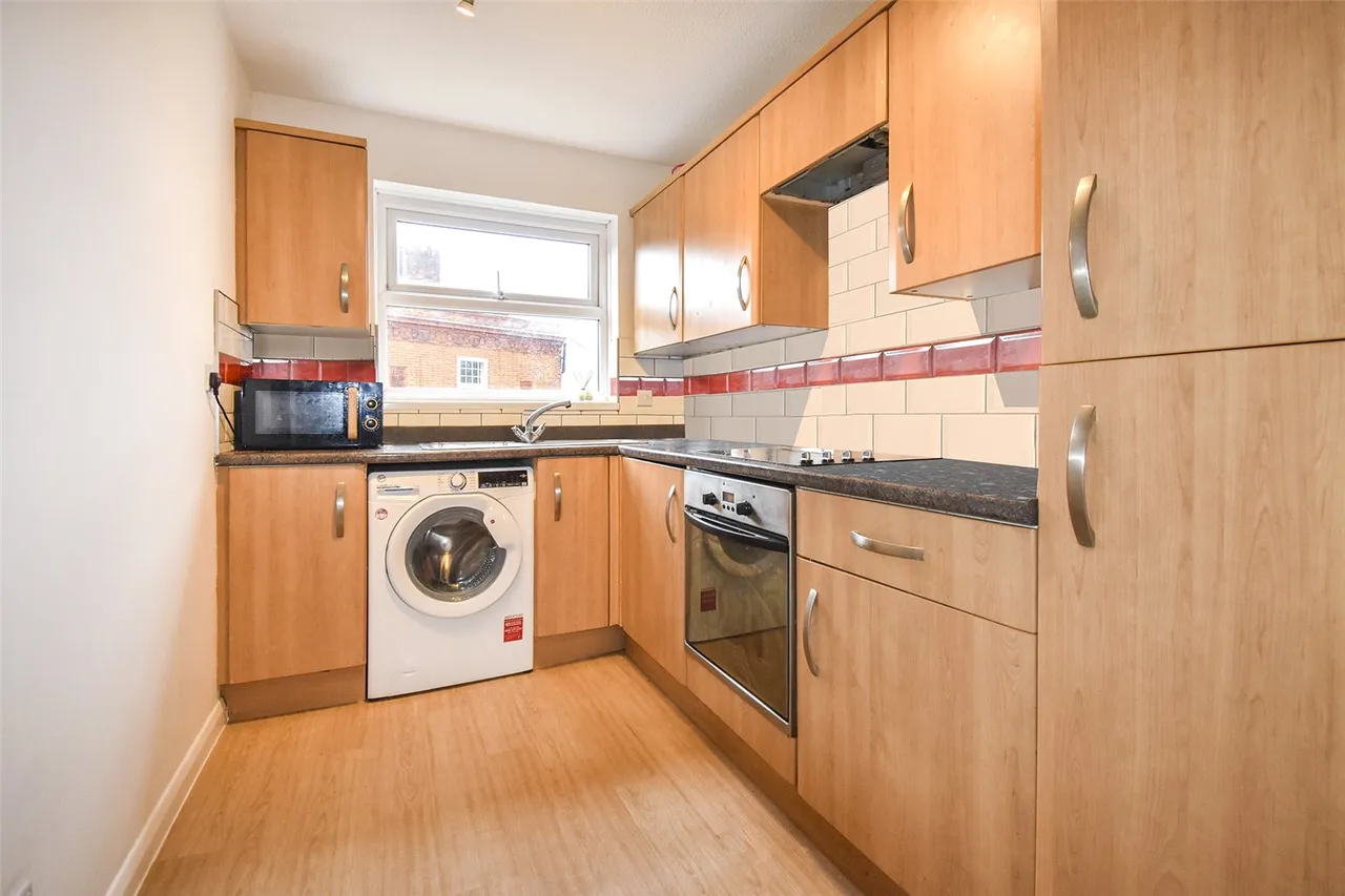 Gordon Road, Aldershot, Hampshire, GU11 1LE, photo 7
