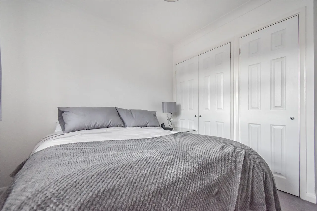 Gordon Road, Aldershot, Hampshire, GU11 1LE, photo 11