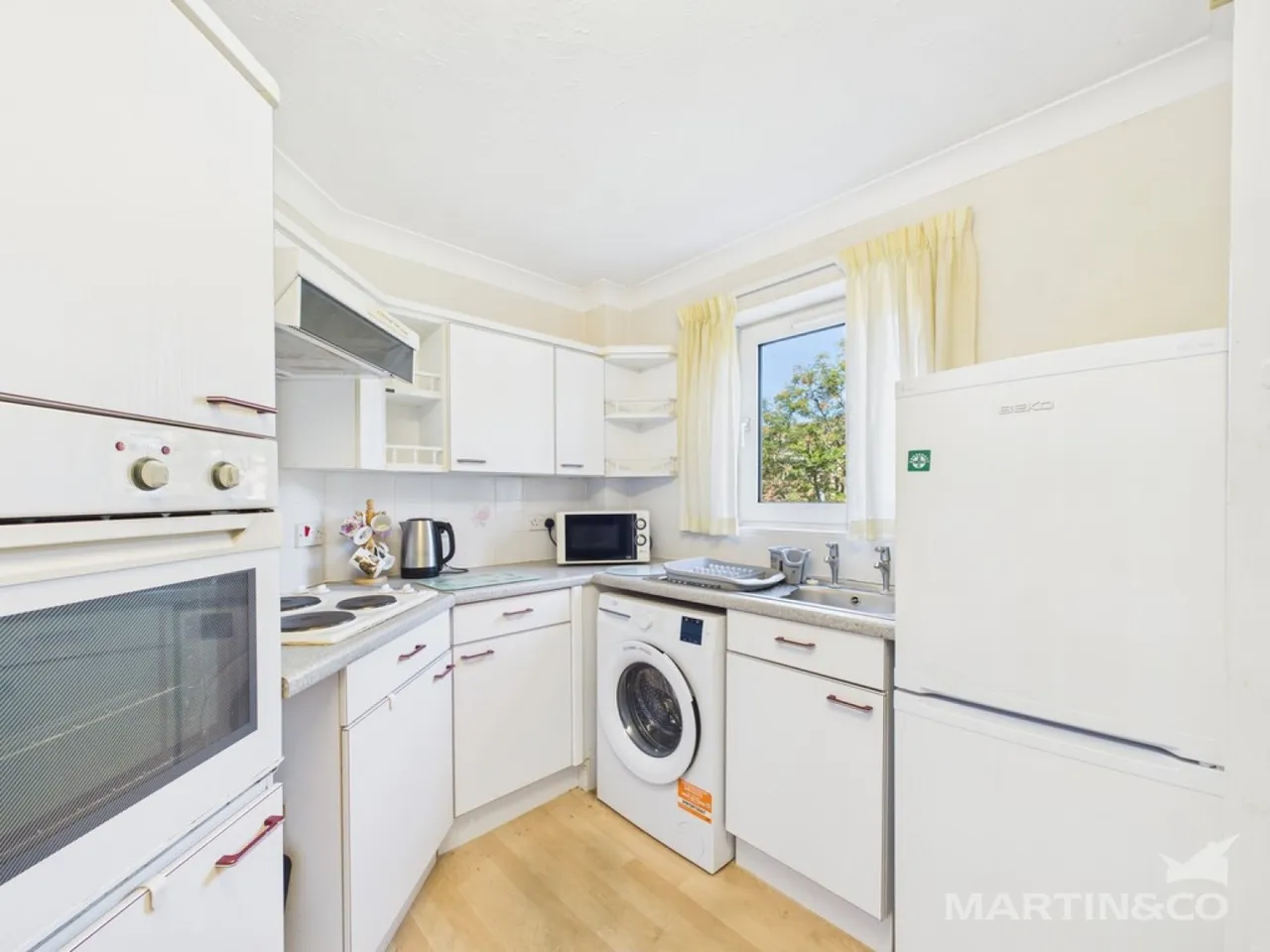 The Maples, 45 Victoria Drive, photo 5