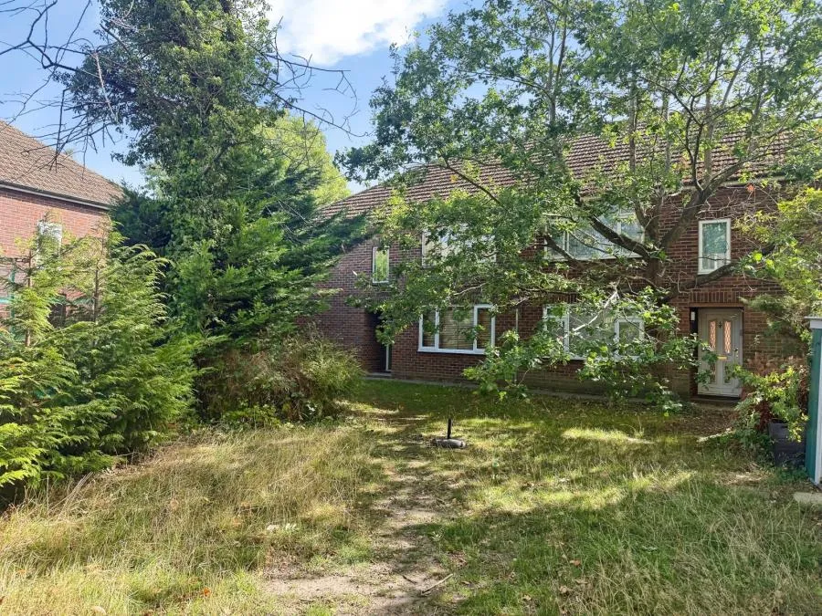 Hinton Close, Crowthorne, RG45, photo 13