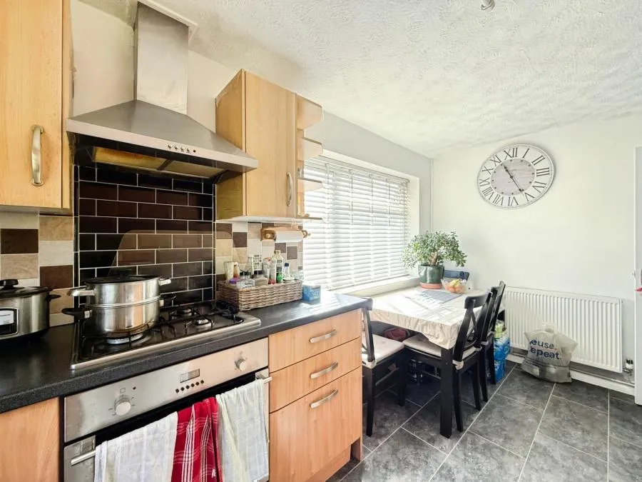 Hinton Close, Crowthorne, RG45, photo 11