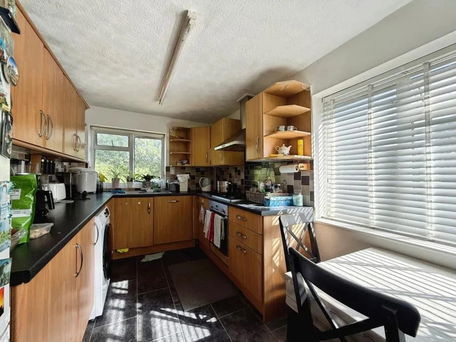 Hinton Close, Crowthorne, RG45, photo 10