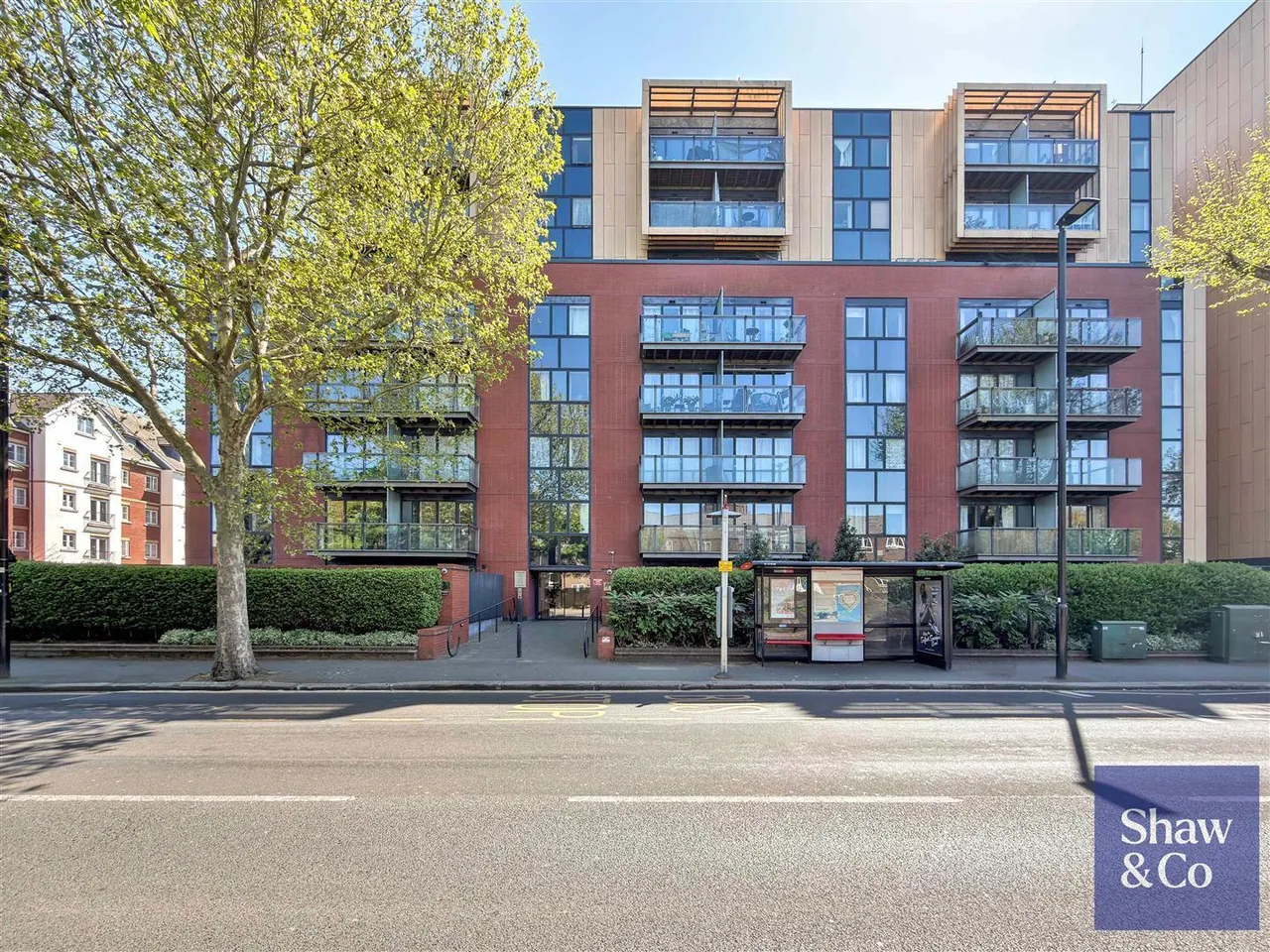 1 bed flat for sale, London Road, Isleworth