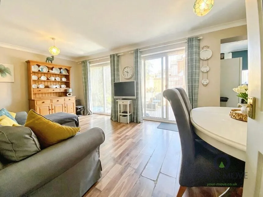Moonfleet Close, Kemsley, Kent, ME10, photo 7
