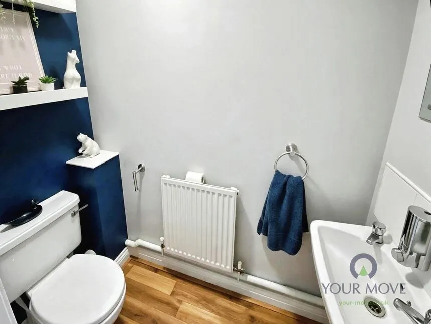 Moonfleet Close, Kemsley, Kent, ME10, photo 5