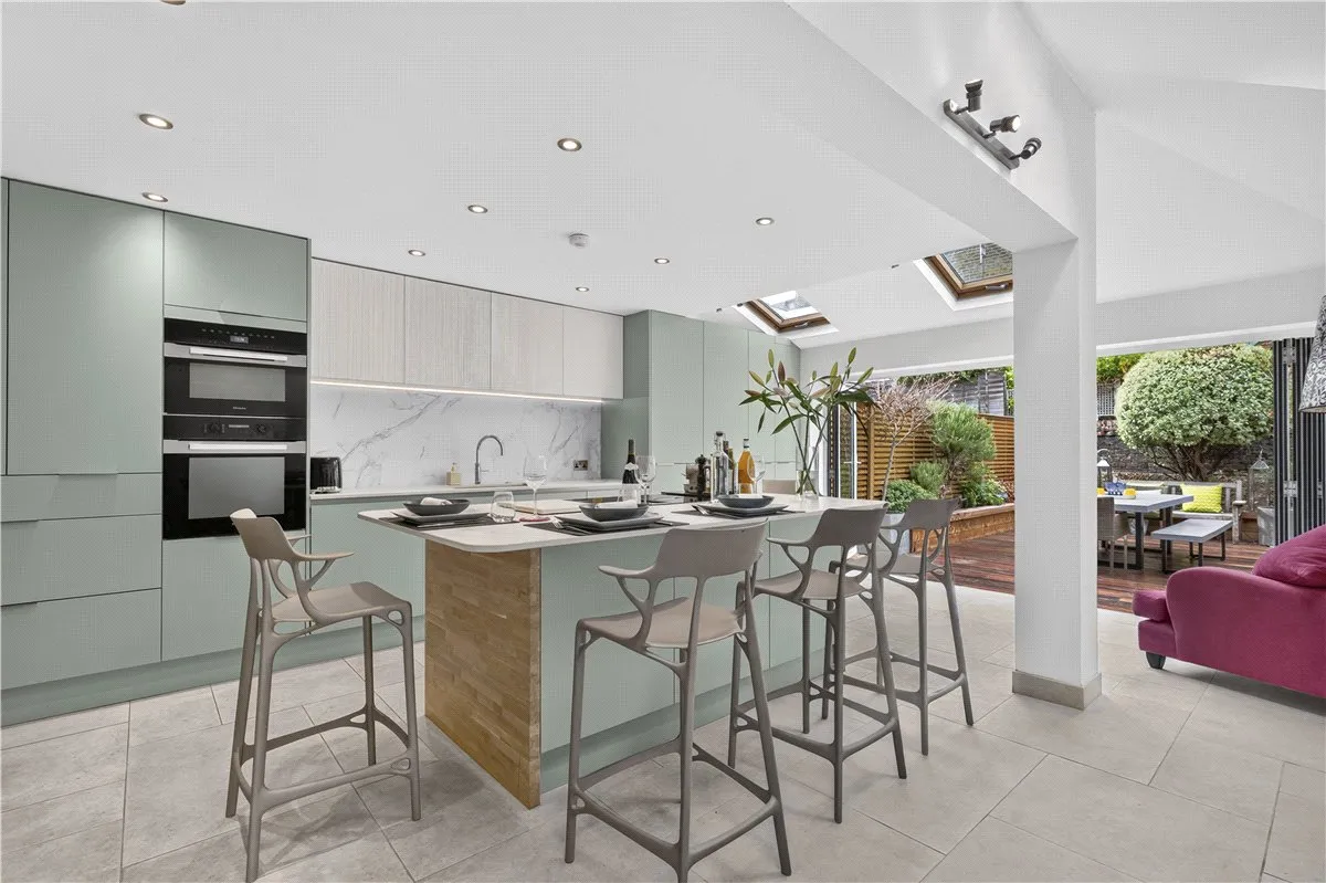 5 bed house for sale, Gowan Avenue, London, SW6