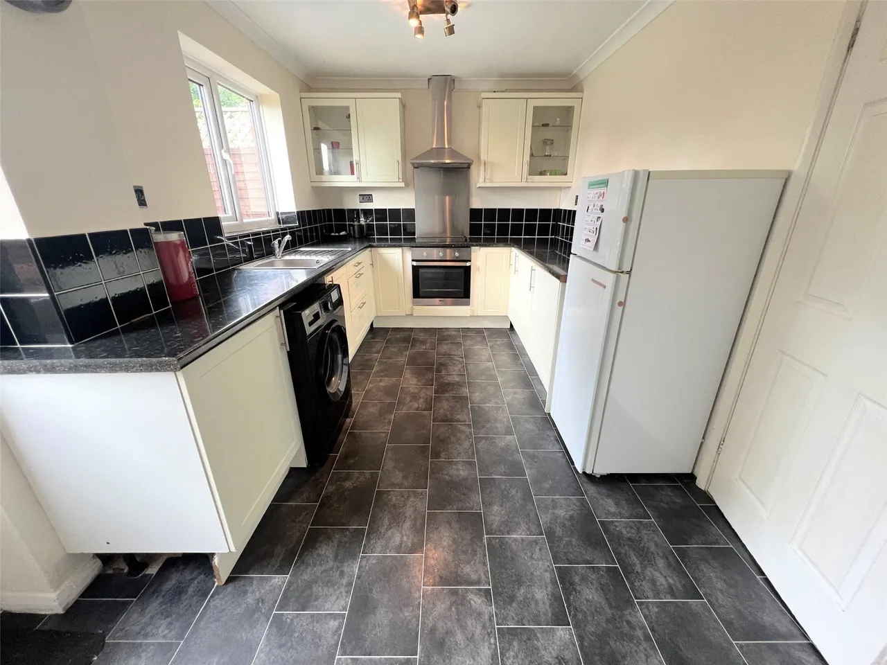 George Lansbury Drive, Newport, NP19, photo 4