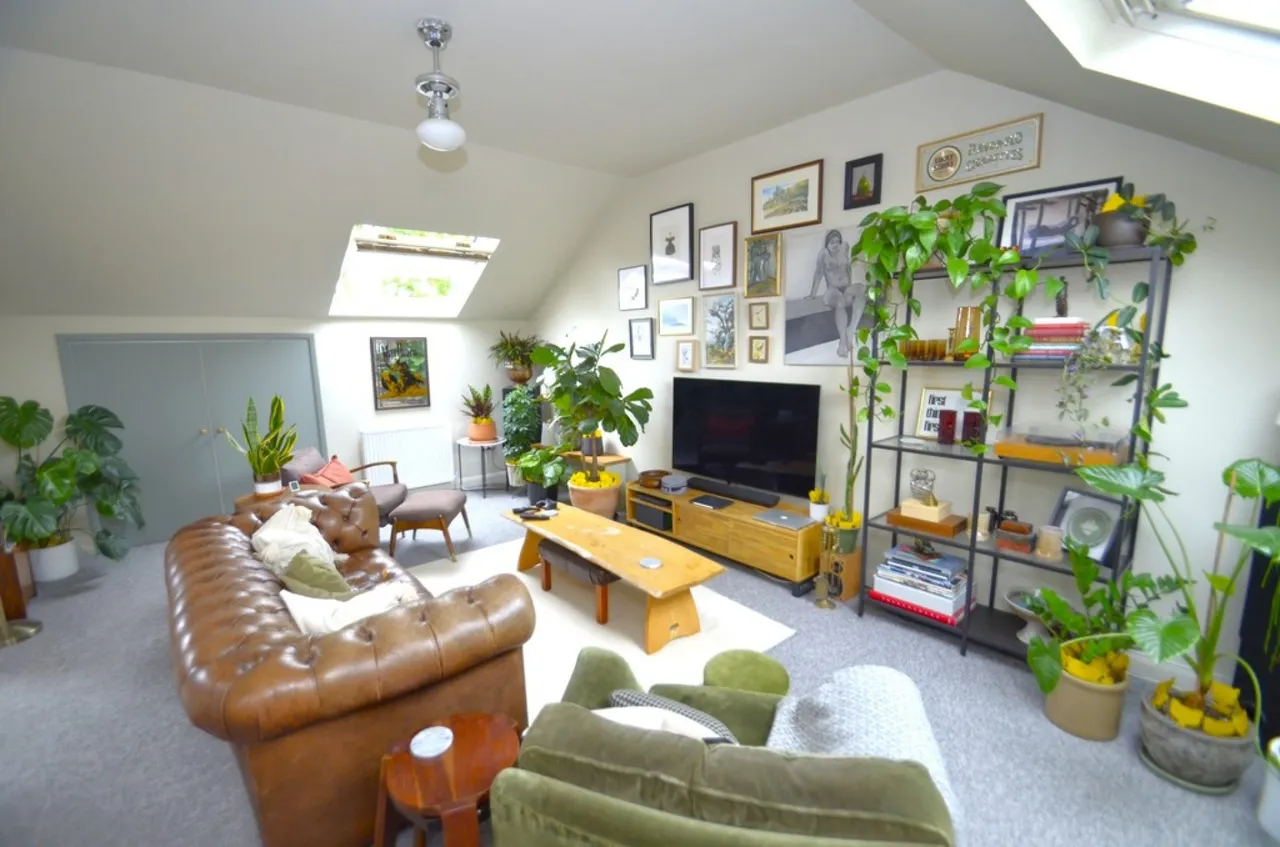 Fordbridge Road, Ashford, photo 4