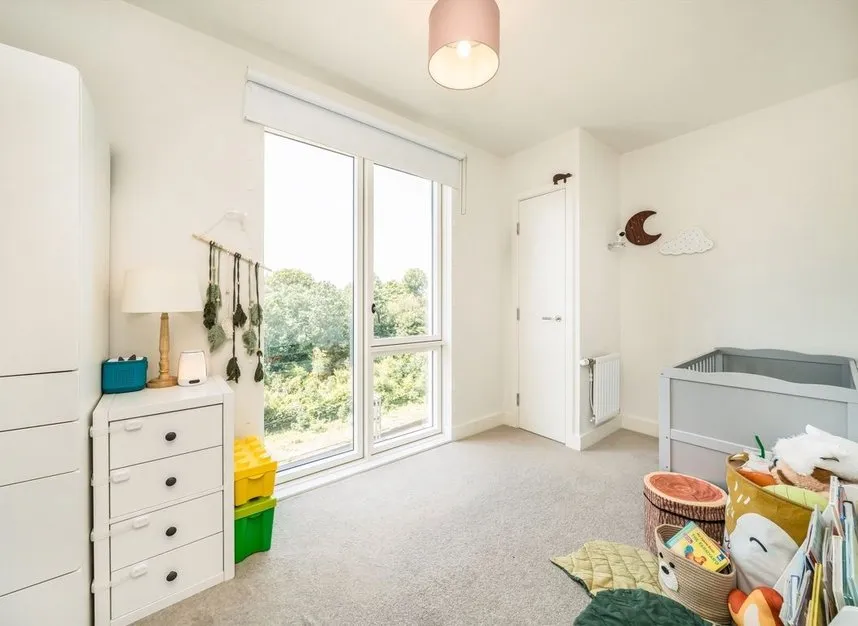Station Road, New Southgate, N11, photo 5