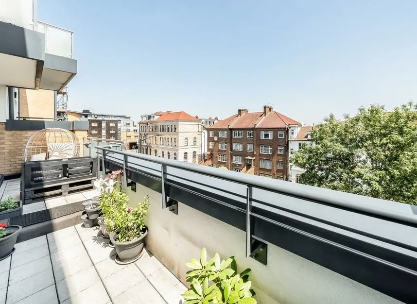 Station Road, New Southgate, N11, photo 6