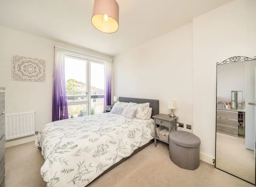 Station Road, New Southgate, N11, photo 4