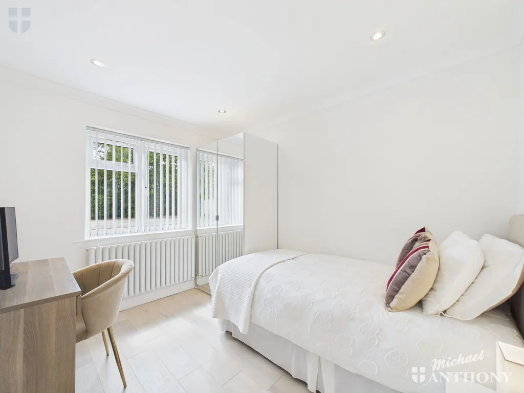 Church Way, Stone, HP17 8RG, photo 16
