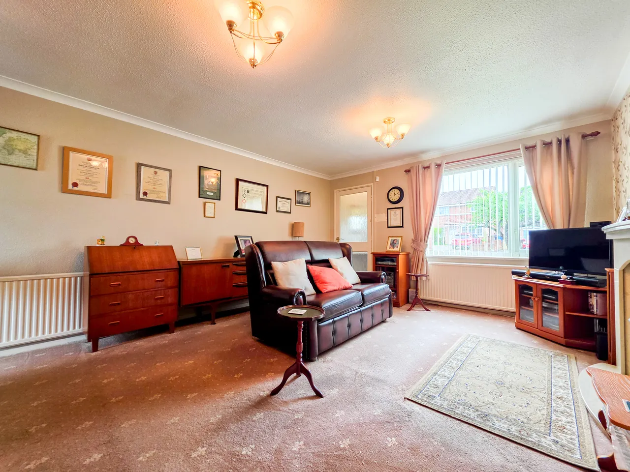 Honiton Grove, Radcliffe, M26, photo 4