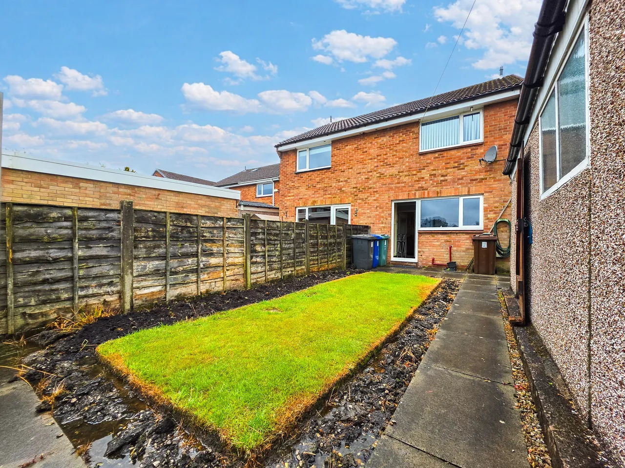Honiton Grove, Radcliffe, M26, photo 2