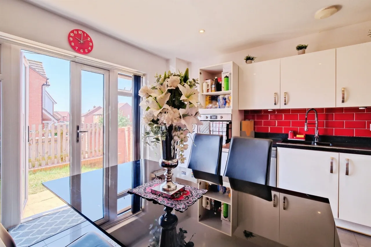 Penny Lane, Amesbury, SP4, photo 2