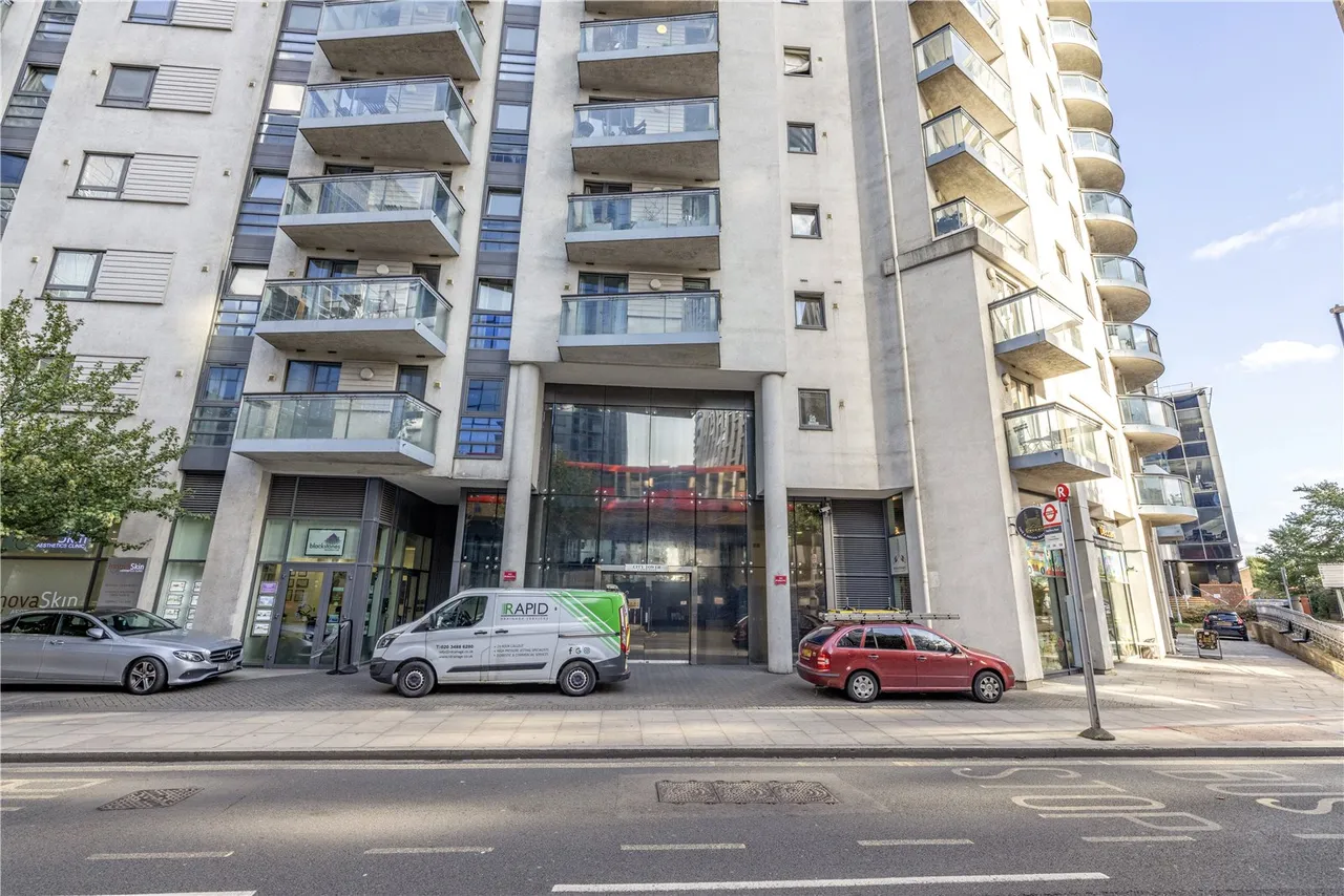 Limeharbour, London, E14, photo 20