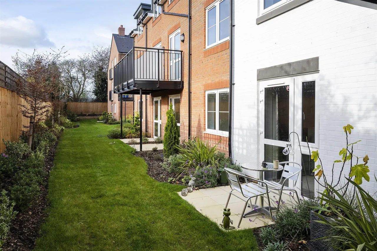 Halse Road, Brackley, NN13, photo 8