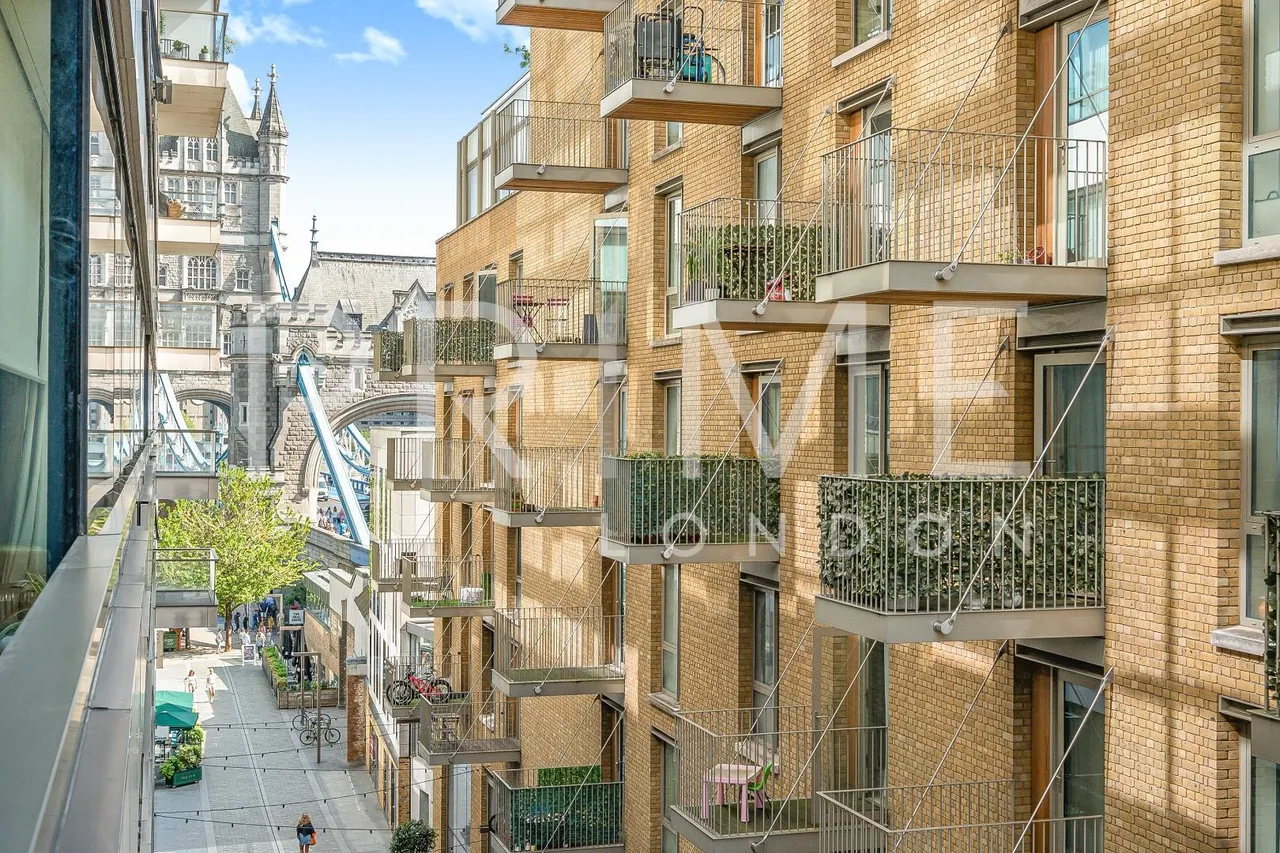 1 bed flat for sale, Tudor House, One Tower Bridge, SE1
