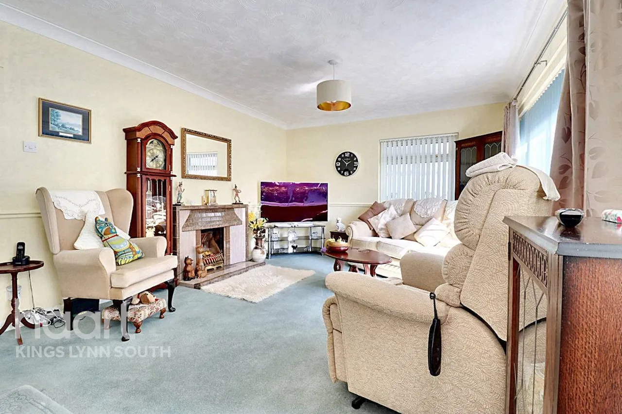 Common Close, West Winch, PE33, photo 4
