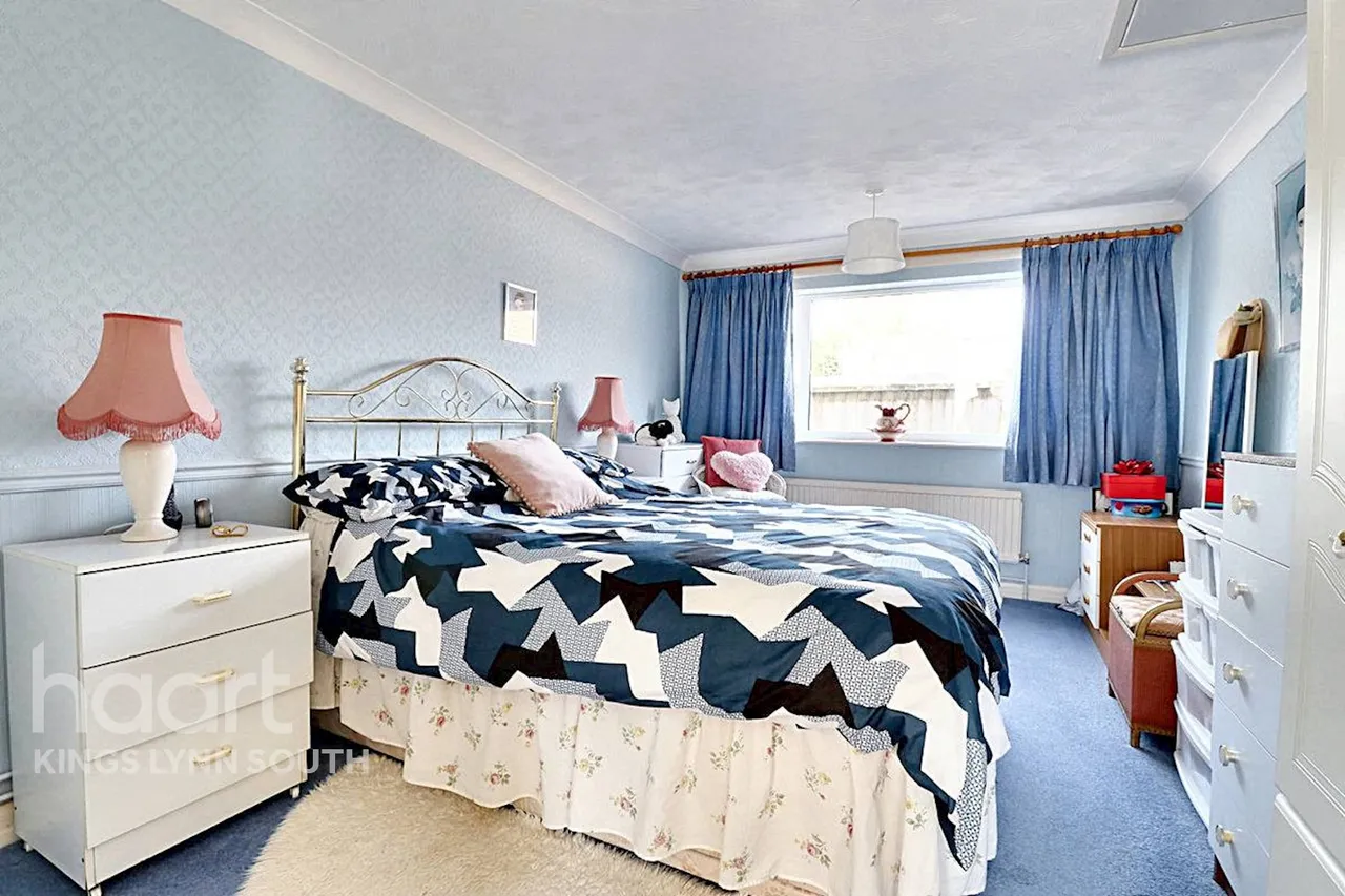 Common Close, West Winch, PE33, photo 8