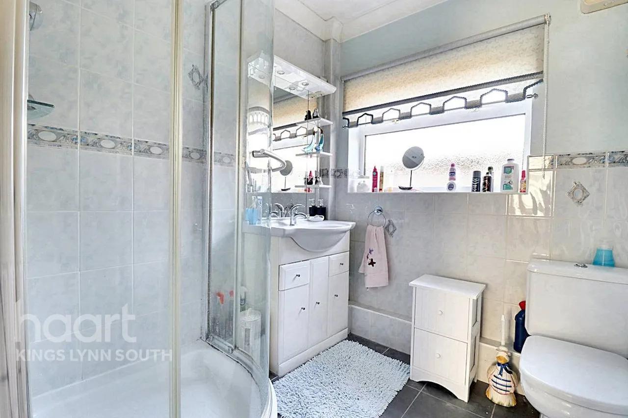 Common Close, West Winch, PE33, photo 7