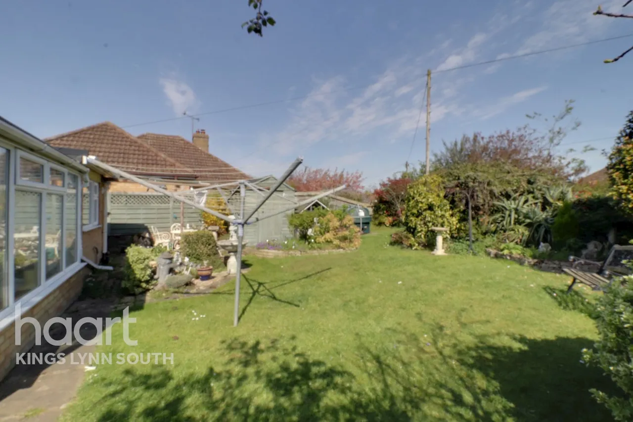 Common Close, West Winch, PE33, photo 18
