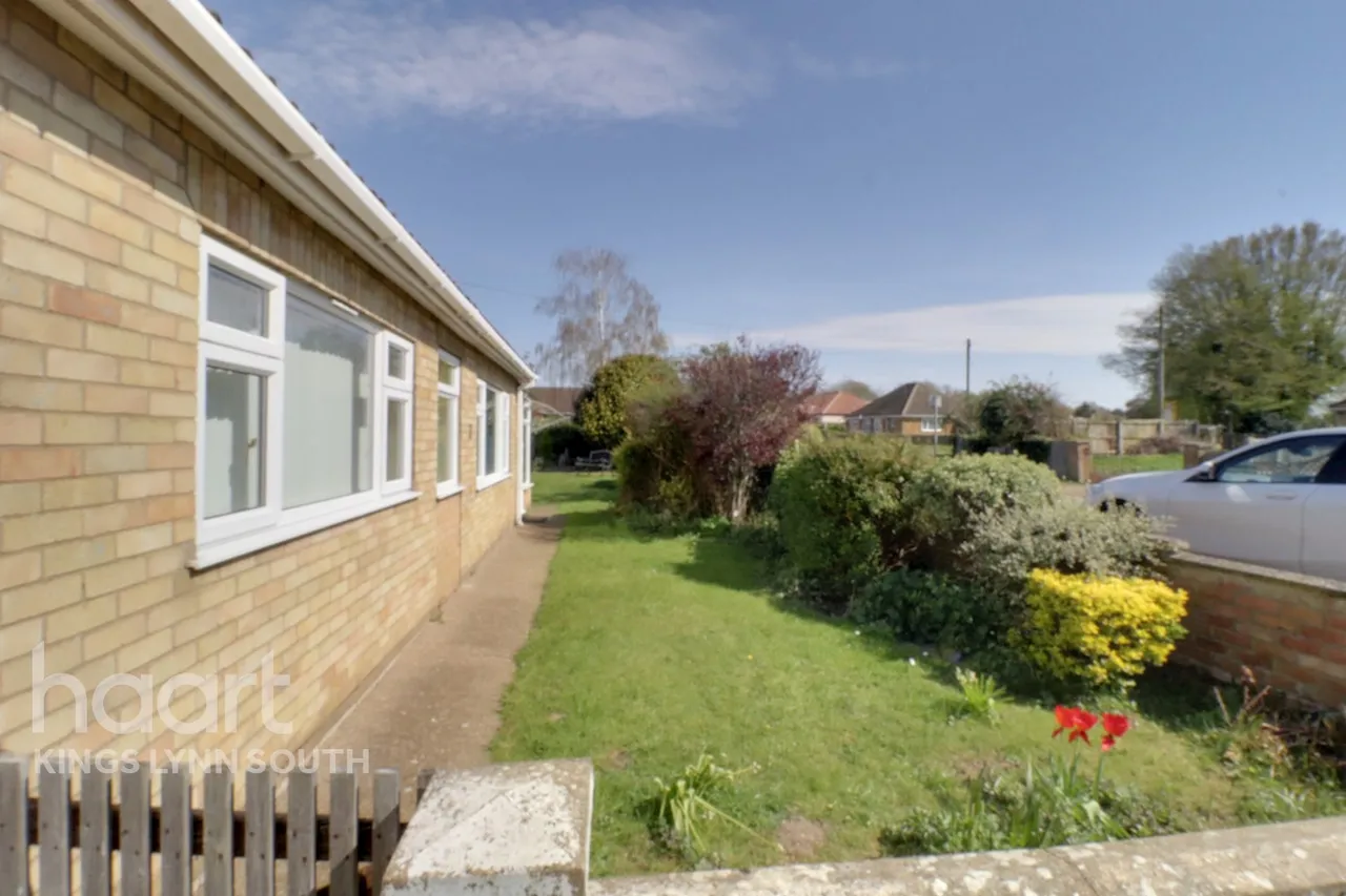 Common Close, West Winch, PE33, photo 16