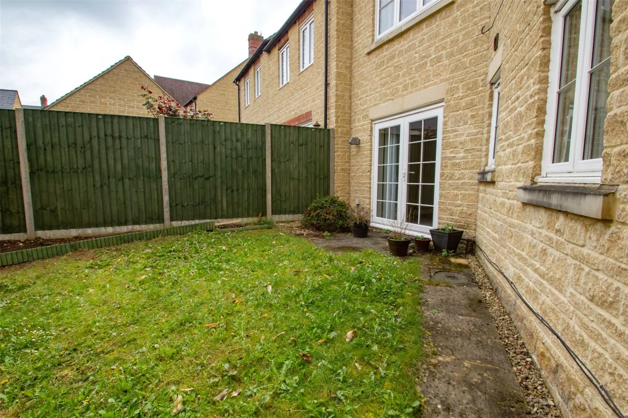 Boundary Lane, Carterton, OX18, photo 10