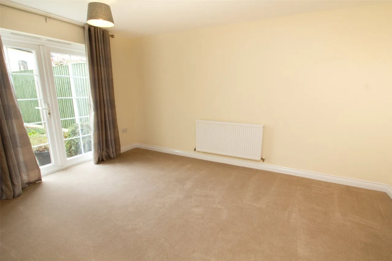 Boundary Lane, Carterton, OX18, photo 3